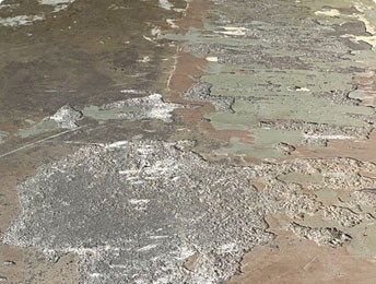 基础地面强度和平整度不达标